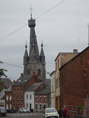 Le clocher penché de l'église de Solre-le-Château