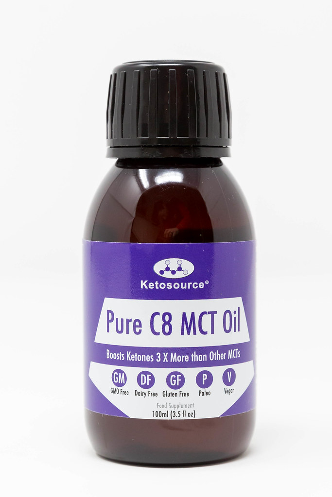 Das Pure C8 MCT Öl von Ketosource aus Caprylsäure bestehend. 100ml Flasche