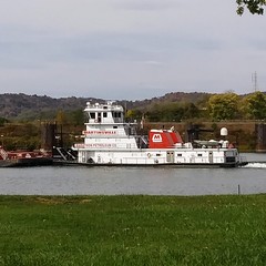 Ohio River Towboats Fall 2020