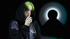 Billie ensayando para su concierto en streaming