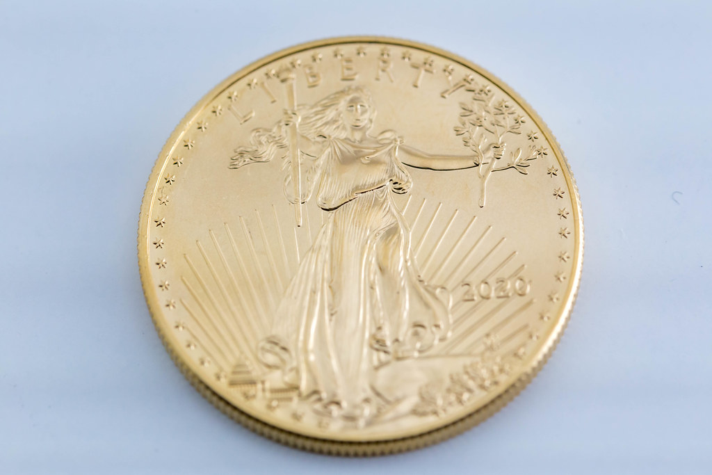 Goldene Münze für Münzsammlung: Vorderseite der American Eagle 2020 Münze zeigt Lady Liberty