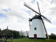 Molens Provincie Oost-Vlaanderen · Mills Province of East Flanders.