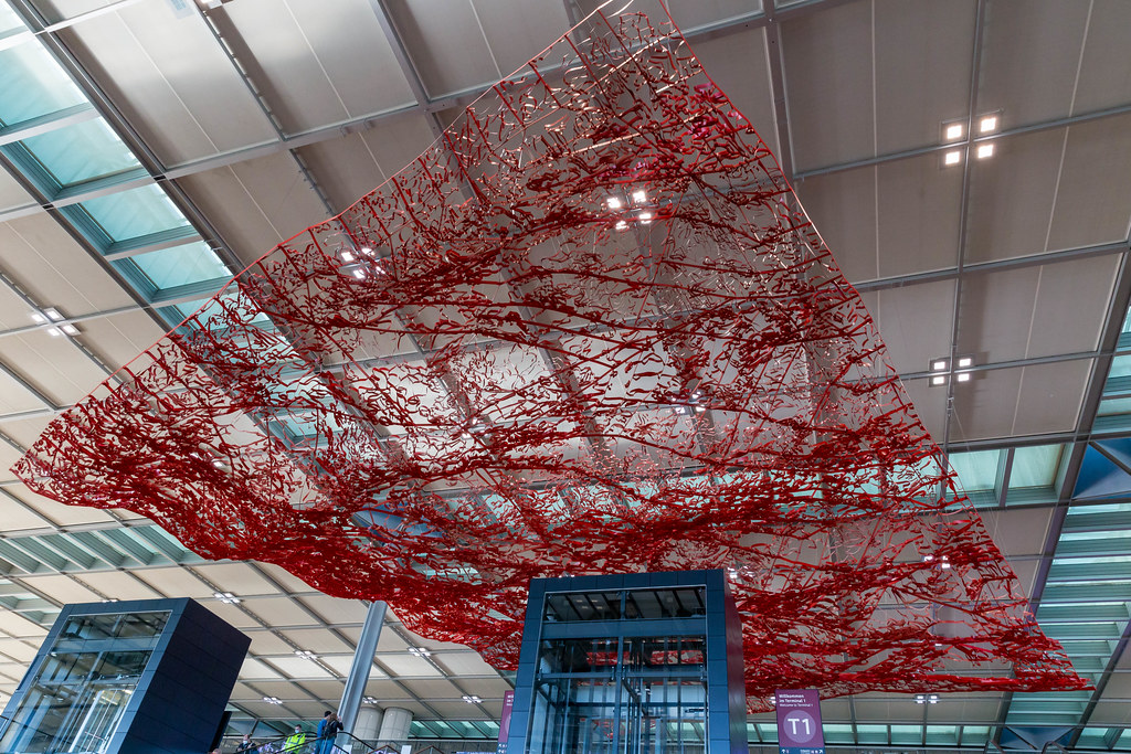 Der fliegende Teppich am Flughafen BER: 