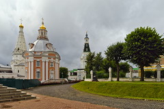 Churches, cathedrals / Церкви, соборы