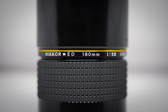 Nikon NIKKOR✱ED 180mm f/2.8 AI-s