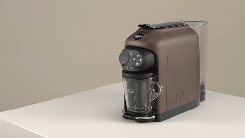 Lavazza Deséa (Credit dofollow link to https://coffee-rank.com/best-coffee-makers/)