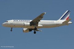 F-GLGH_A320_Air France_-