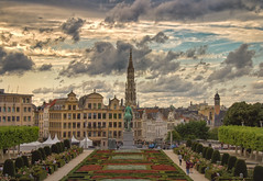 Brussel·les, Gant i Bruges