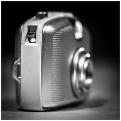 Trioplan 3.5/30mm from Penti half-frame camera