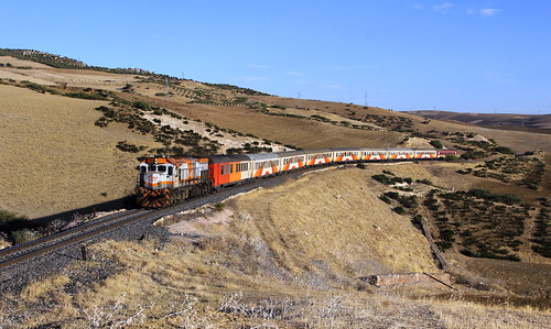DH 420, Sidi Harazem, Zug 303 Tanger Ville-Oujda