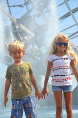 The Kids And The Unisphere