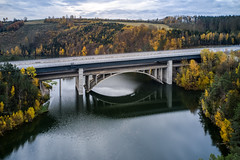 Dvojitý dálniční most na Želivce
