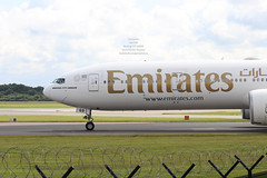 Emirates - A6-EQB