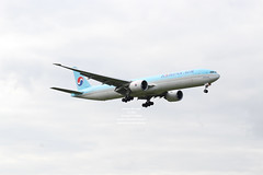 Korean Air Lines - HL7202