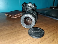 $1 Canon EOS EF Lens