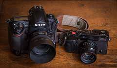 Nikon D3S (2009) / Fujifilm X-Pro1 (2012)