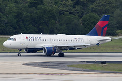 Delta Air Lines Airbus A319-114 N340NB