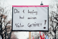 Demo gegen Impfpflicht - 11.12.2021, Wien