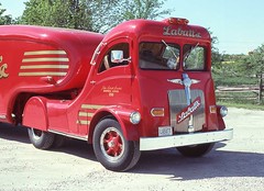 1947 White Labatt's Streamliner tractor trailer