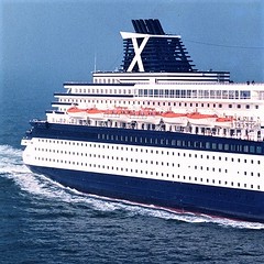 1990 Bermuda onboard HORIZON