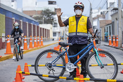 260122 Municipalidad de Lima brinda clases de manejo de bicicleta en Pueblo Libre