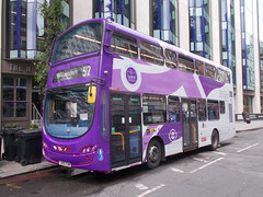 TfL Platinum Jubilee buses