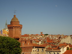 Perpignan monuments and city