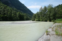 Hike along the Arve in Cluses / Lac de Chamonix
