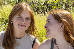 Redhead portraits: Ilse and Marit