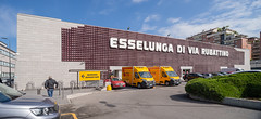centro commerciale Esselunga di via Rubattino, Milano