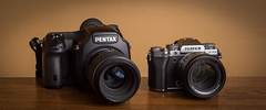 Pentax 645D (2010) / Fujifilm X-T5 (2022)