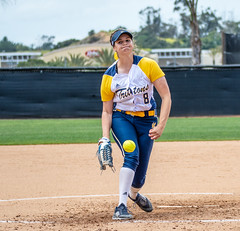 UCSD Softball Robyn Wampler