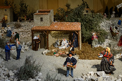 S 366_22 STRASBOURG: Noël en Provence 4, expo Salle de la Bourse