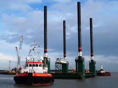 Ships - Jack ups & barges