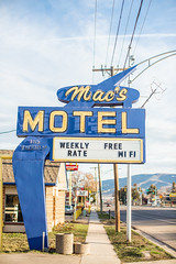 Mac's Motel