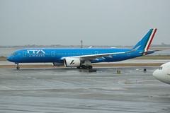 ITA Airways Airbus A350-941 EI-IFA 221023 JFK