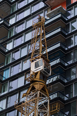 Photo Essay of a Crane Dismantle
