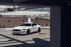 FORD MUSTANG ECO BOOST VELGEN LIGHT WEIGHT SERIES  19"
