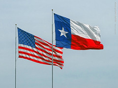 Large US & Texas Flags along I-20, 17 Mar 2023