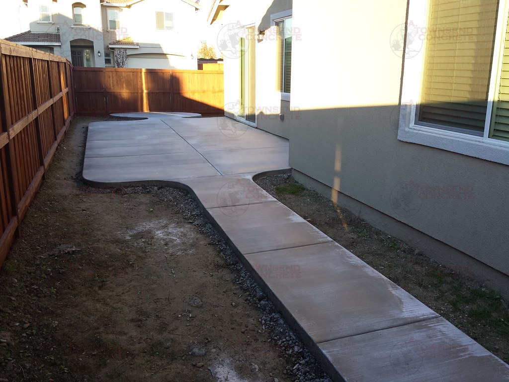 Concrete Walkways With Patio And Spa Pad In Vacaville