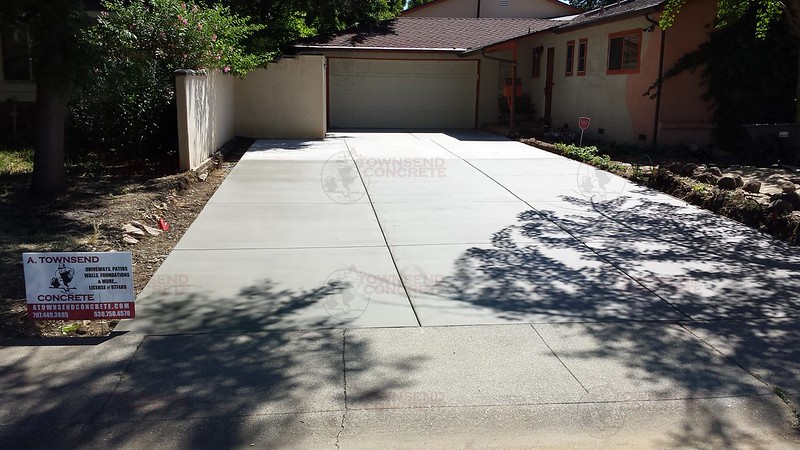 Concrete Driveway Replacement In Davis California