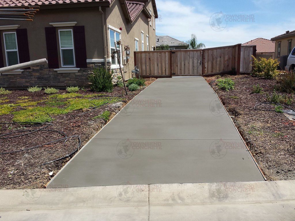 Second Concrete Driveway In Vacaville California