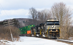 NS Freight Line