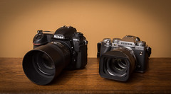 Nikon D500 (2016) 21MP / Fujifilm X-T5 (2022) *20MP