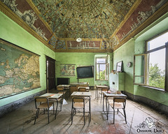 Globe School  / Scuola Marco Polo, Italy