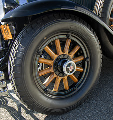 29 Buick Wooden Wheel