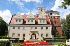 Topacz castle complex