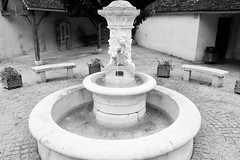 Fontaines, Sources, Jets d'eau & Lavoirs