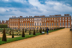 UK - Surrey - Hampton Court Palace Gardens