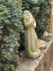 Headless religious garden statue - My last image from Waterford Virginia - Interesting close to fascinating day